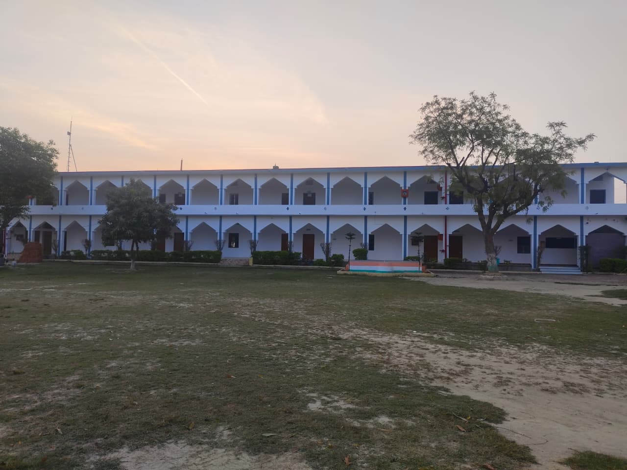 COLLAGE MAIN FRONT